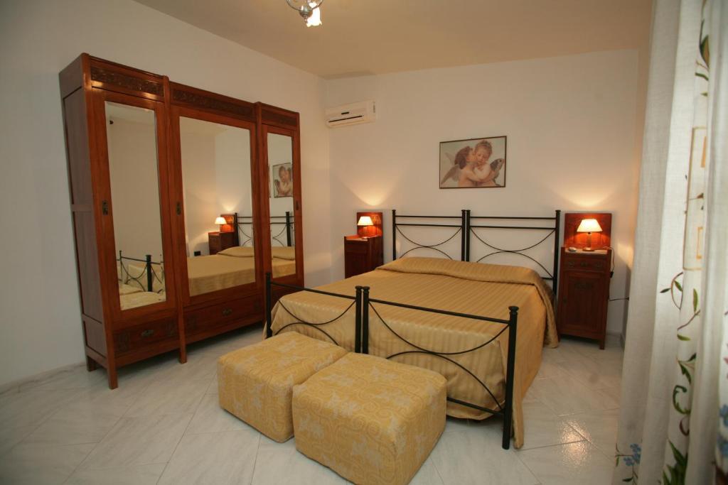 Bed And Breakfast Casagalez Santa Domenica  Rom bilde